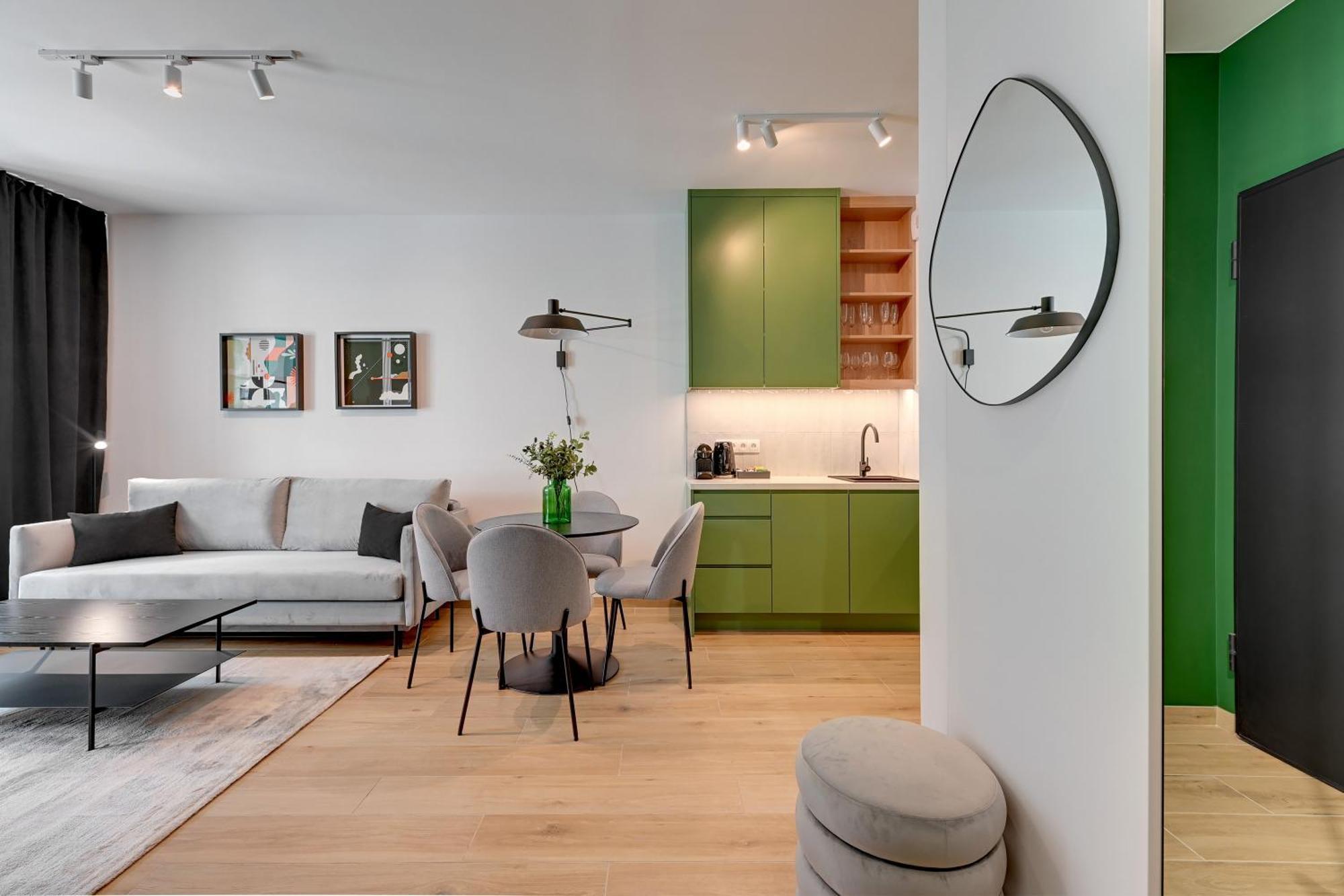 Doki Living - Foodhall & Parking By Downtown Apartments Danzig Exterior foto