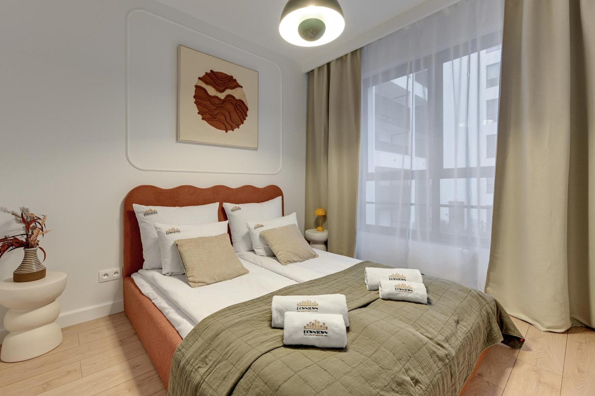 Doki Living - Foodhall & Parking By Downtown Apartments Danzig Exterior foto