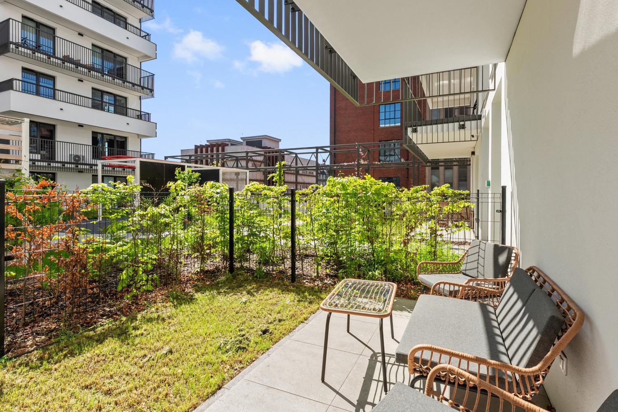 Doki Living - Foodhall & Parking By Downtown Apartments Danzig Exterior foto